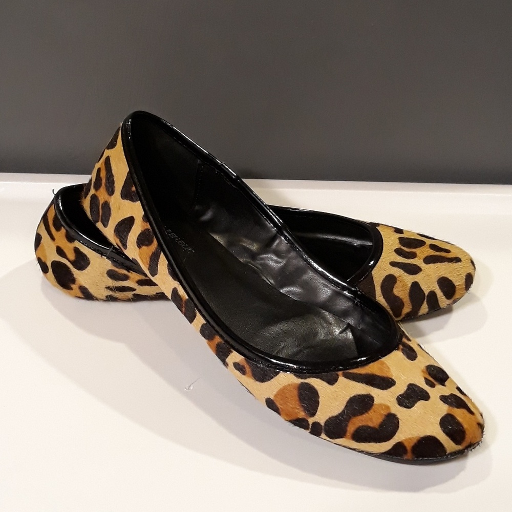 Banana Republic Factory calf hair ballet flats - Picture 2 of 5